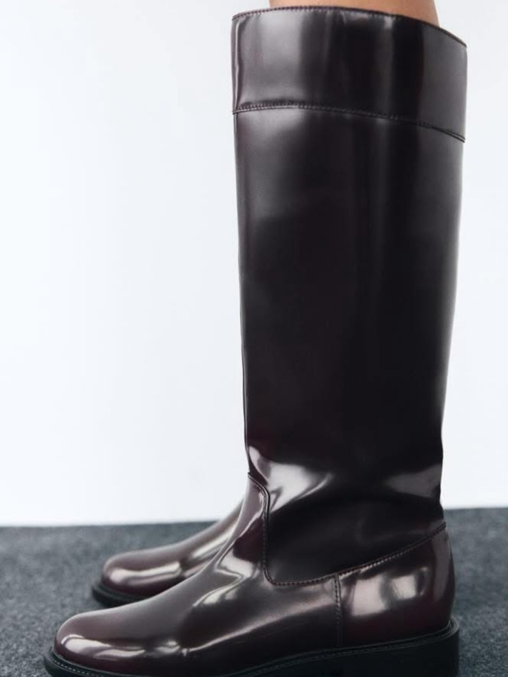 Zara Tall Glossy Leather Riding Boots in Deep Brown size 41 Europe